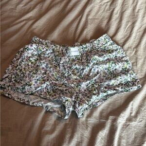 Floral Print Women's Athletic Shorts